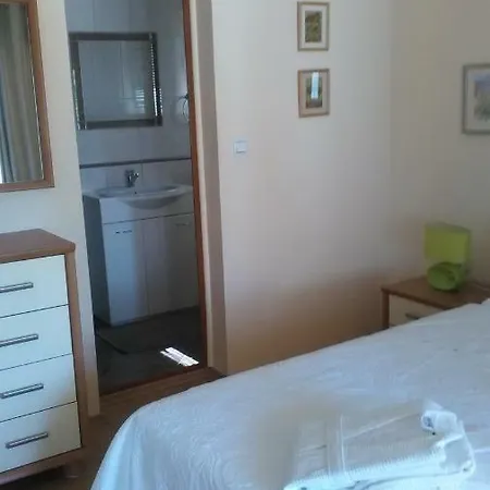 & Garden Apartment
